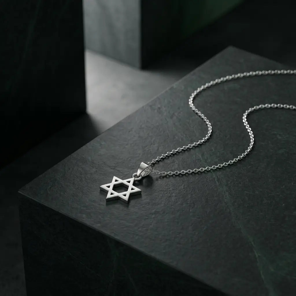 שרשרת כסף מגן דוד קטן